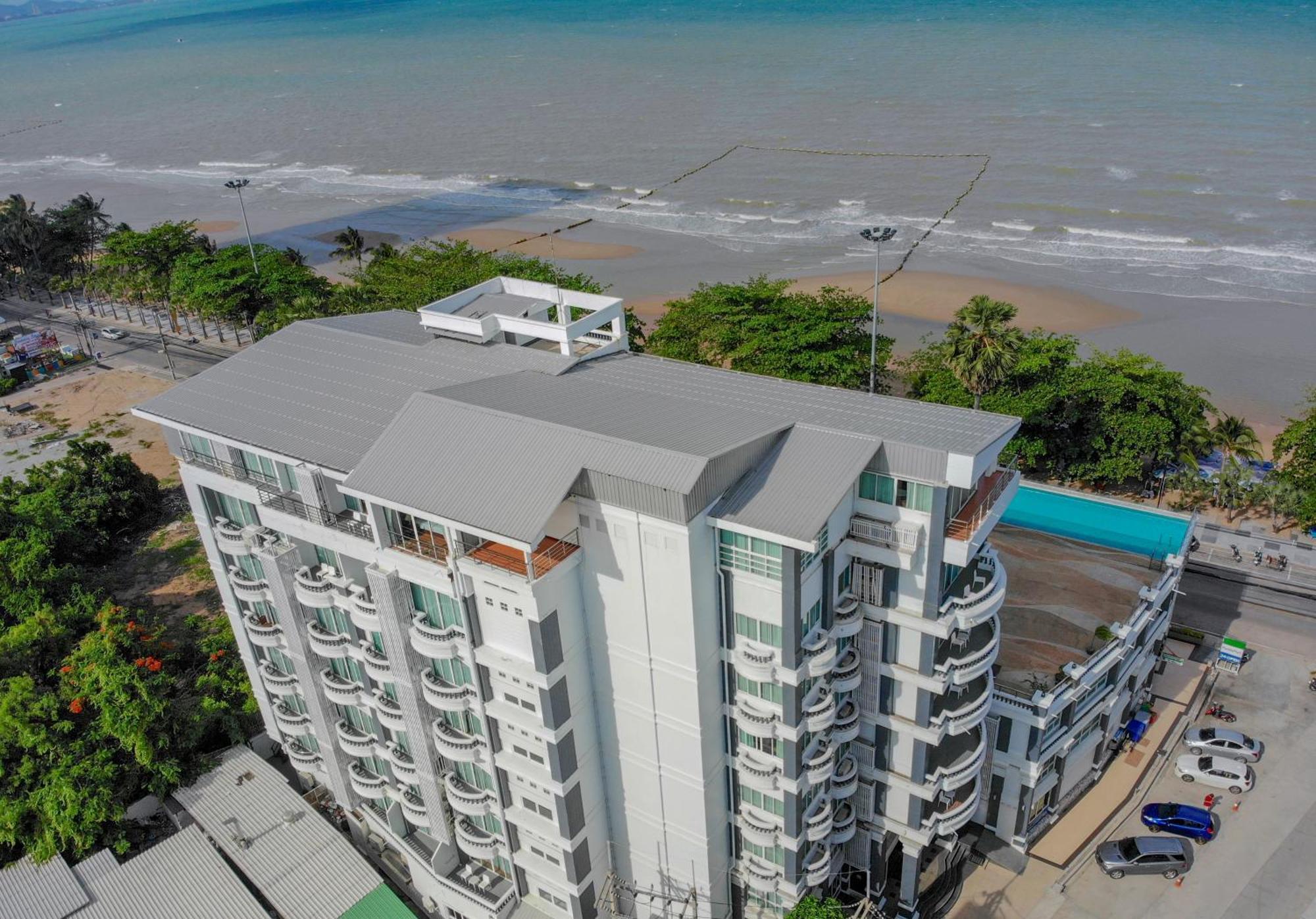 Jomtien Hisotel Luaran gambar