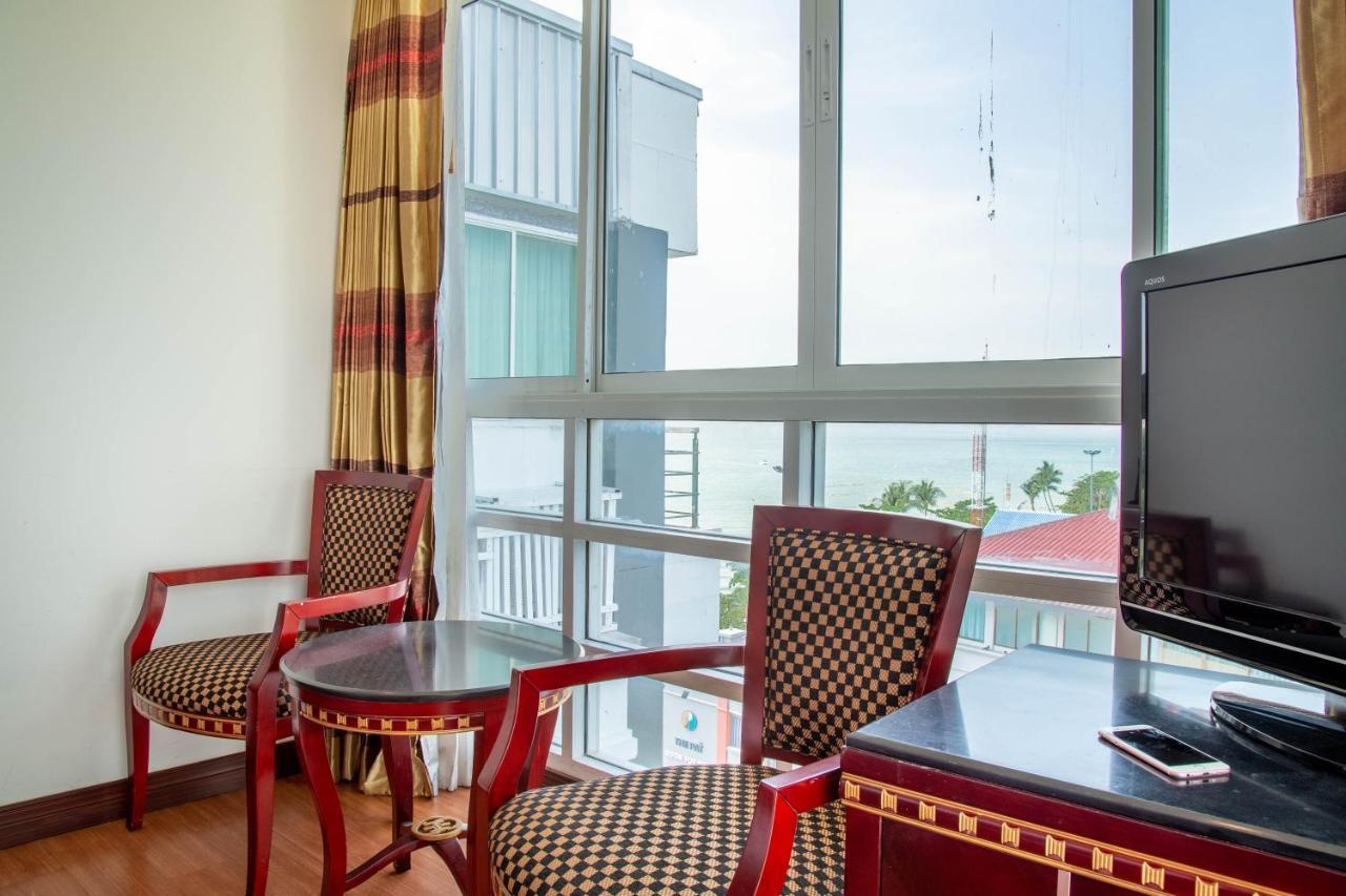Jomtien Hisotel Luaran gambar