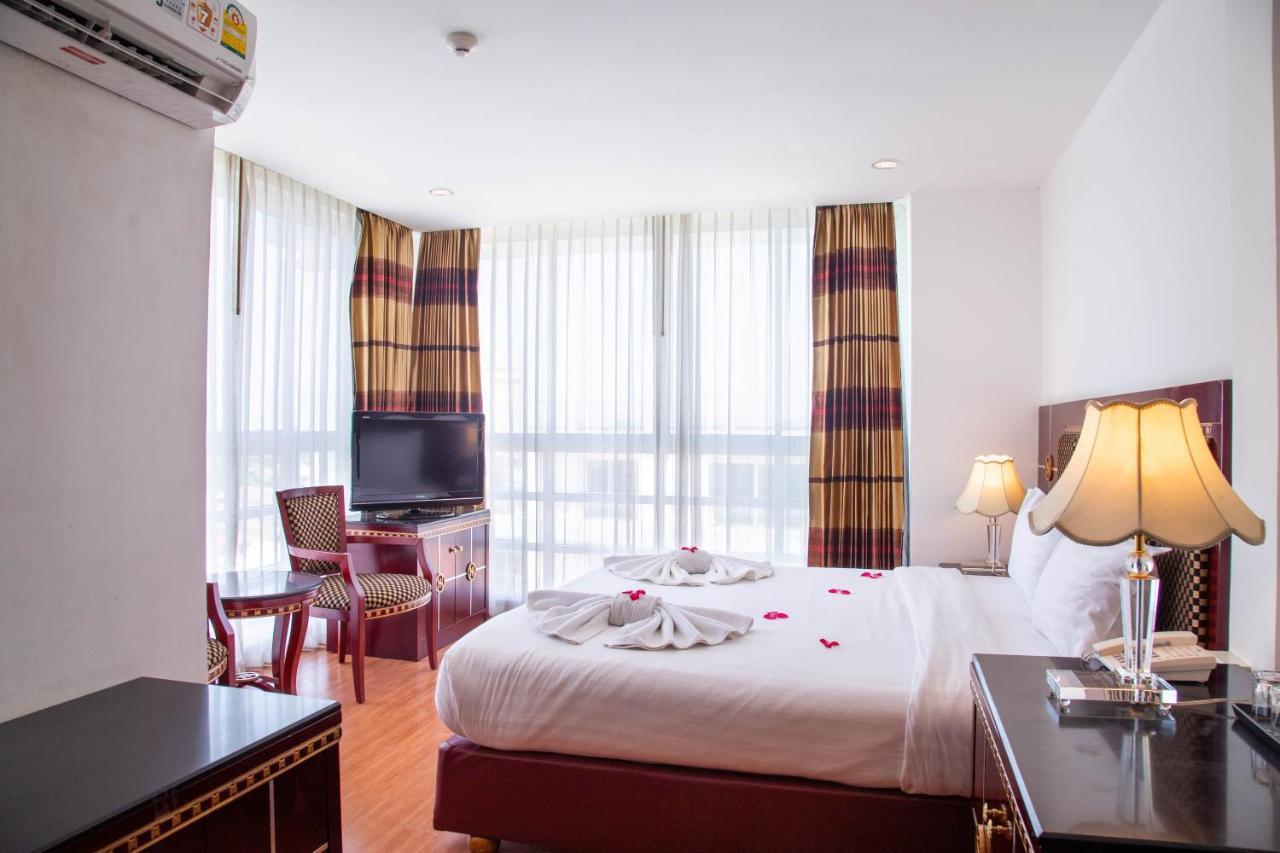 Jomtien Hisotel Luaran gambar